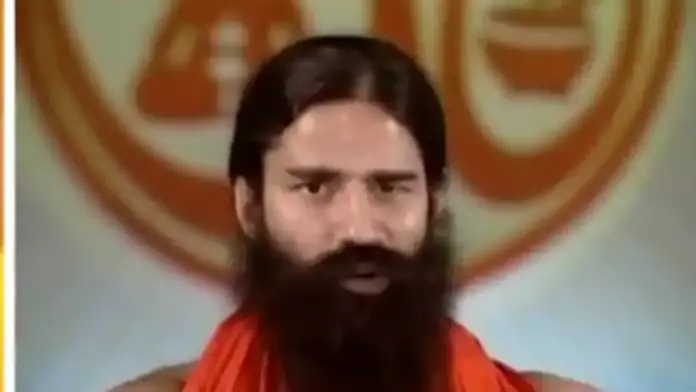 Baba Ramdev से जानिए- चेहरे का तेज बढ़ाने के लिए कौन-सा प्राणायाम करें? | योग यात्रा