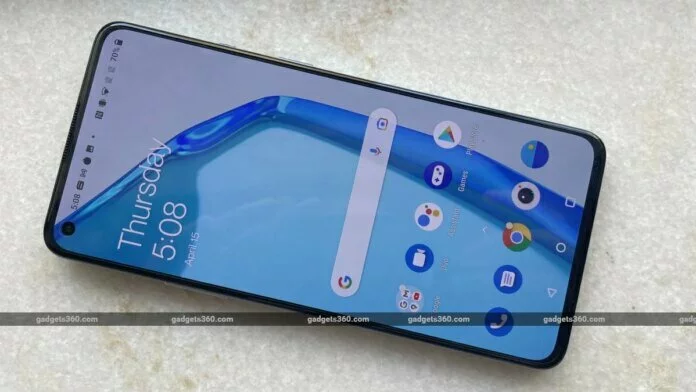 OnePlus 9RT की कीमत और स्पेसिफिकेशन लॉन्च से पहले लीक, मिल सकते हैं तीन कलर ऑप्शन!