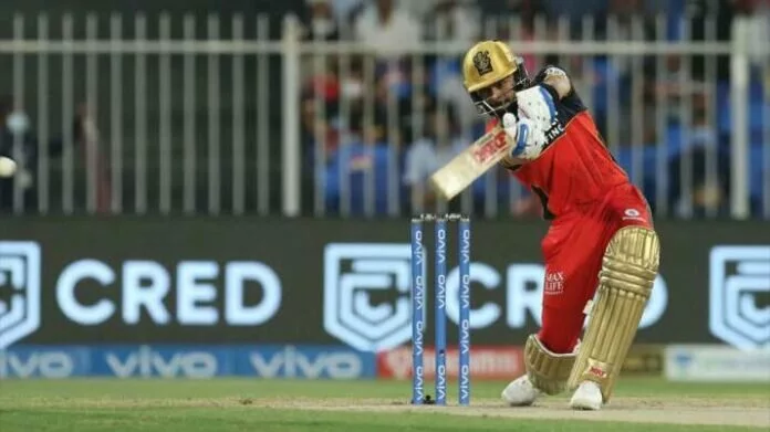 RCB vs KKR: विराट कोहली ने टी20 क्रिकेट में हासिल किया एक और मुकाम, गेल-मैक्कुलम के खास क्लब में हुए शामिल