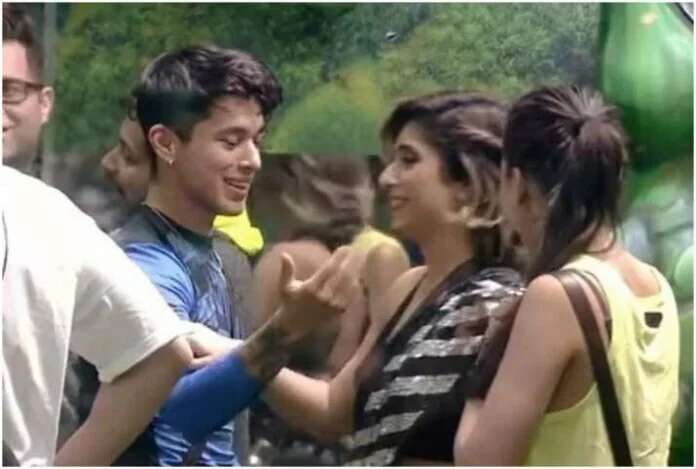 Bigg Boss 15: घर में आते ही प्रतीक सहजपाल से दूरी बना रहीं नेहा भसीन, हर बात पर कर रहीं इग्नोर