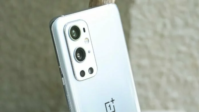 5 हज़ार रुपये सस्ते में मिल रहा है OnePlus का 50 मेगापिक्सल कैमरे वाला 5G फोन, मिलेगी 12GB तक RAM