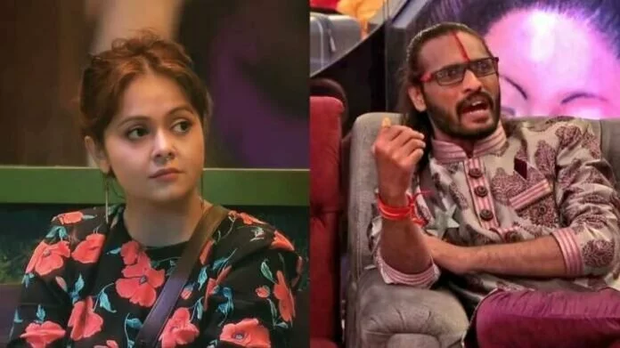 Bigg Boss 15: अभिजीत बिचकुले ने टास्क के दौरान देवोलीना भट्टाचार्जी से मांगी Kiss, भड़की एक्ट्रेस ने मचाया हंगामा 