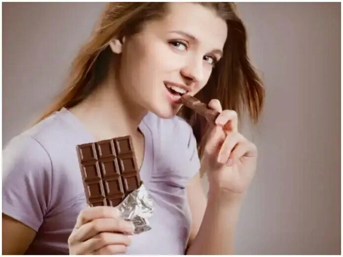 Health Tips: Chocolate खाने से होता है वजन कम? जानें सच