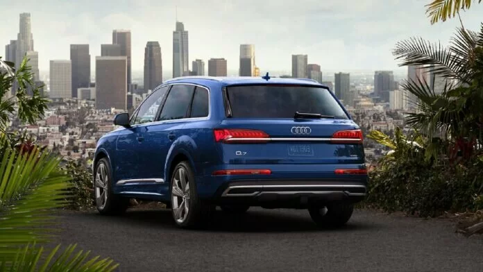 2022 Audi Q7 इस महीने होगी लॉन्च, जानें इसके फीचर्स और कितने में करा सकते हैं बुकिंग