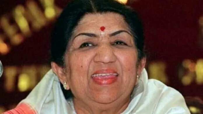 Lata Mangeshkar Health Update: लता मंगेशकर की हालत स्थिर, कोरोना पॉजिटव गायिका से फैमिली को मिलने की अनुमति नहीं 