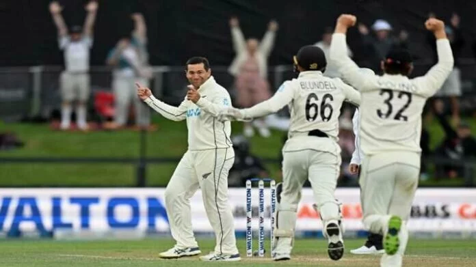 NZ v BAN: टेस्ट करियर की आखिरी गेंद पर विकेट लेने के साथ ही रॉस टेलर ने बना दिया ये अद्भुत रिकॉर्ड