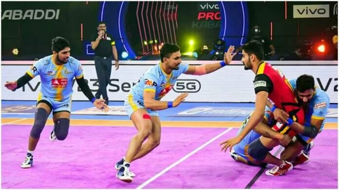 PKL: पुणेरी पलटन ने गत चैंपियन बंगाल वारियर्स को 39-27 से हराया