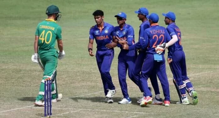 U19 World cup 2022 : विकी ओस्तवाल की घातक गेंदबाजी से भारत ने साउथ अफ्रीका को 45 रन से हराया